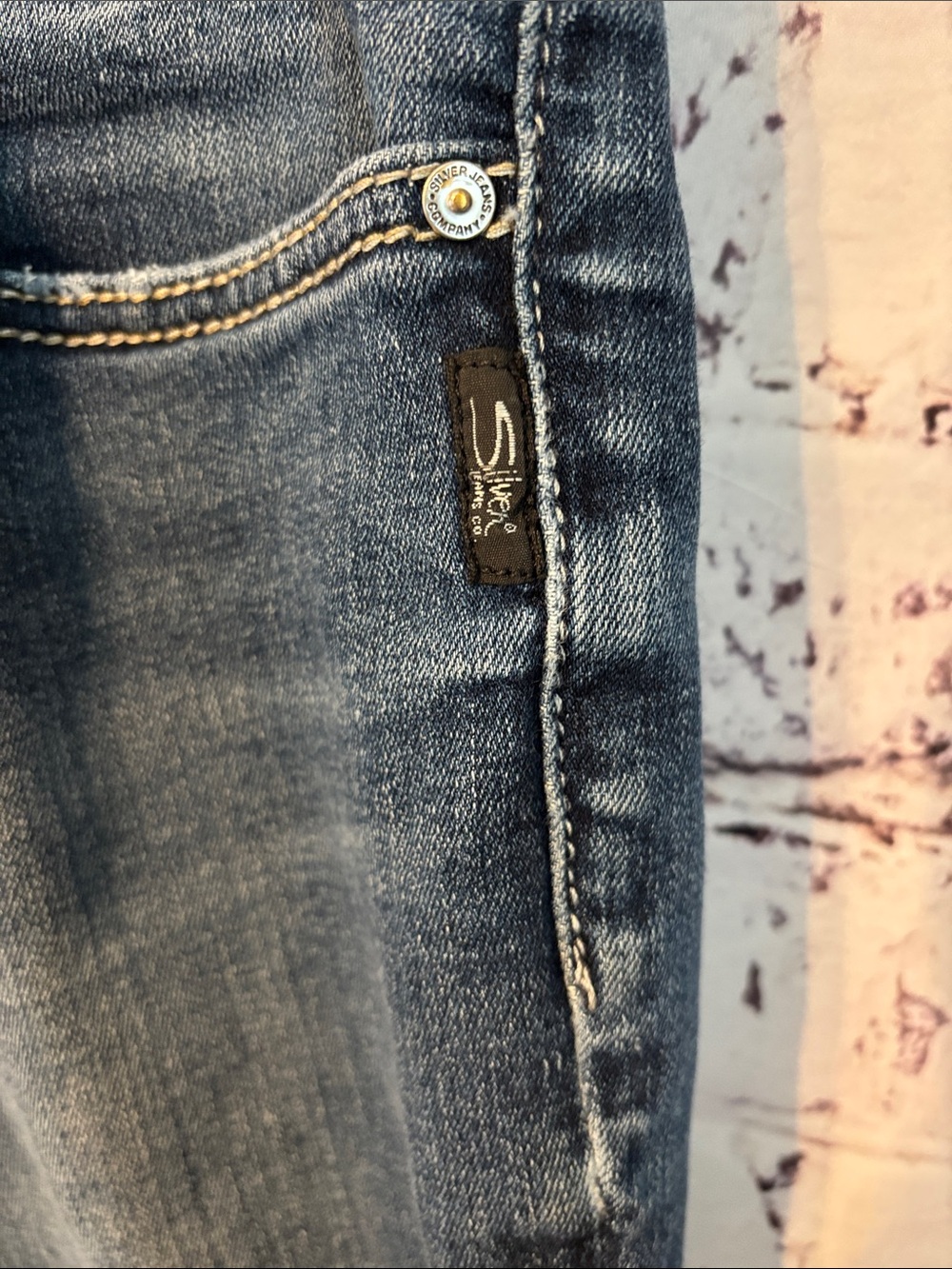 Silver Jeans Women's Boyfriend Blue Wash Denim - Picture 5 of 6